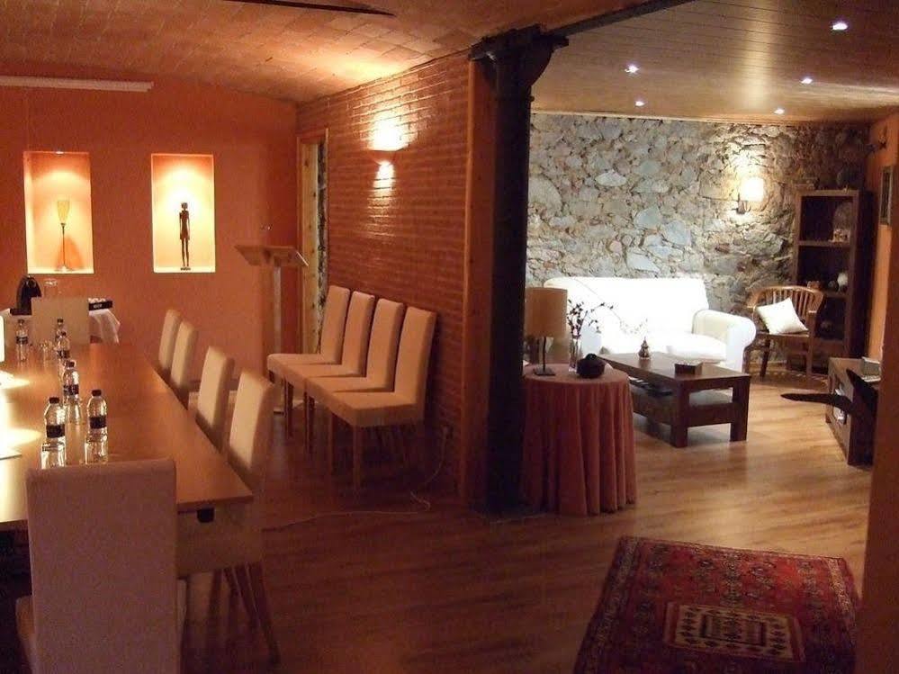 Mas De Baix Hotel Cabrils Exterior photo